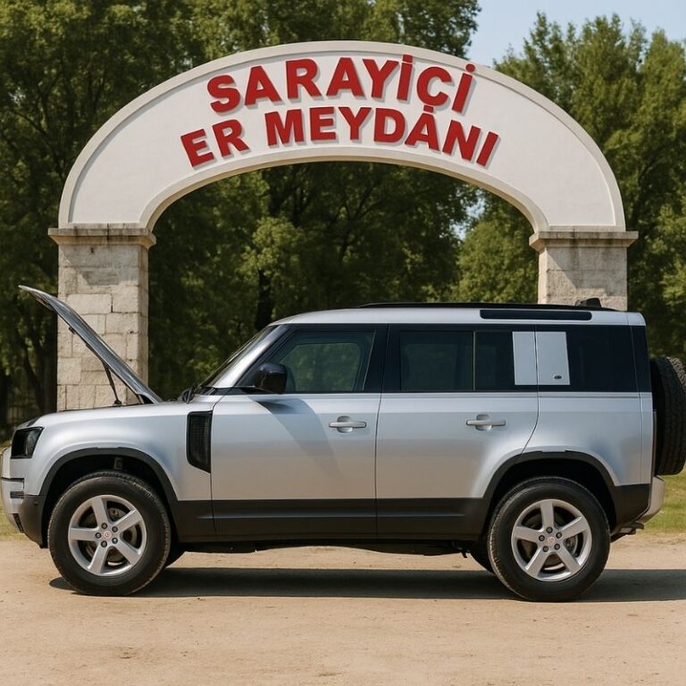 Land Rover yedek parça Edirne – gri New Defender (L663), Sarayiçi Er Meydanı'nda yandan görünüm